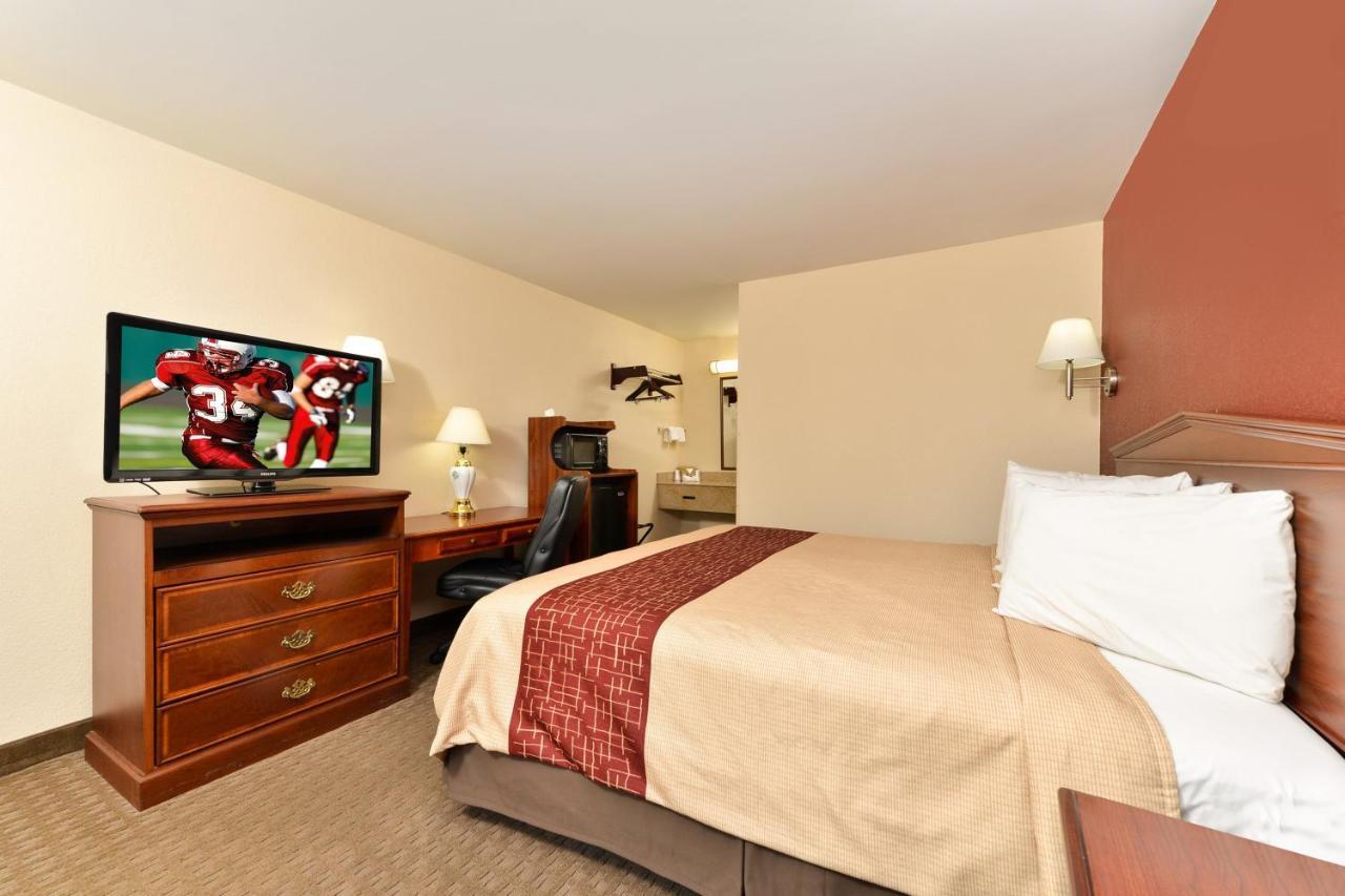 Red Roof Inn Dalton Zewnętrze zdjęcie